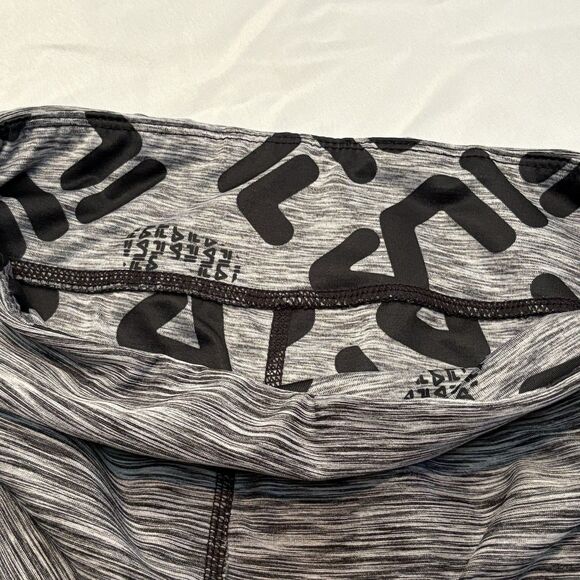 Girl’s Reversible Fila Athletic Leggings Size Large Black - Picture 5 of 6